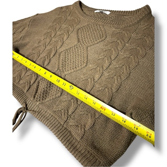 Vigoss Brown Cable Knit Front Tie Long Sleeve Cropped Crew Neck Sweater - Picture 10 of 16